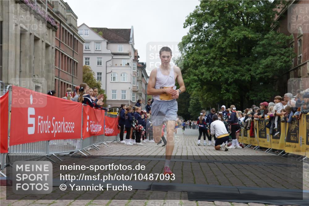 13.09.2026 - Kiel Lauf Yannick Fuchs http://msf.ph/oto/10487093 13.09.2026 10:23:02 Ziel 9678, 151, 5326, 5603, 8240, 3465, 4645, 8809, 10568, 8240 meine-sportfotos.de
