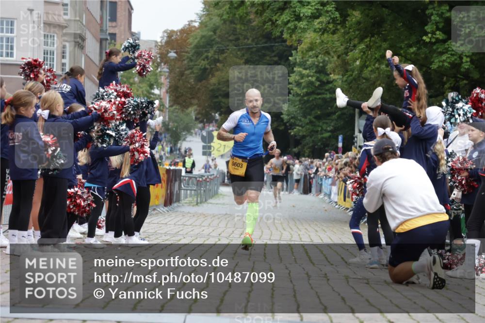 13.09.2026 - Kiel Lauf Yannick Fuchs http://msf.ph/oto/10487099 13.09.2026 10:23:11 Ziel 3465, 8809, 9678, 10568, 5326, 5603, 4645, 6302, 151, 5603 meine-sportfotos.de