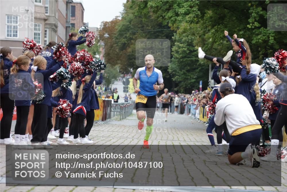 13.09.2026 - Kiel Lauf Yannick Fuchs http://msf.ph/oto/10487100 13.09.2026 10:23:11 Ziel 3465, 8809, 9678, 10568, 5326, 5603, 4645, 6302, 151, 5603 meine-sportfotos.de