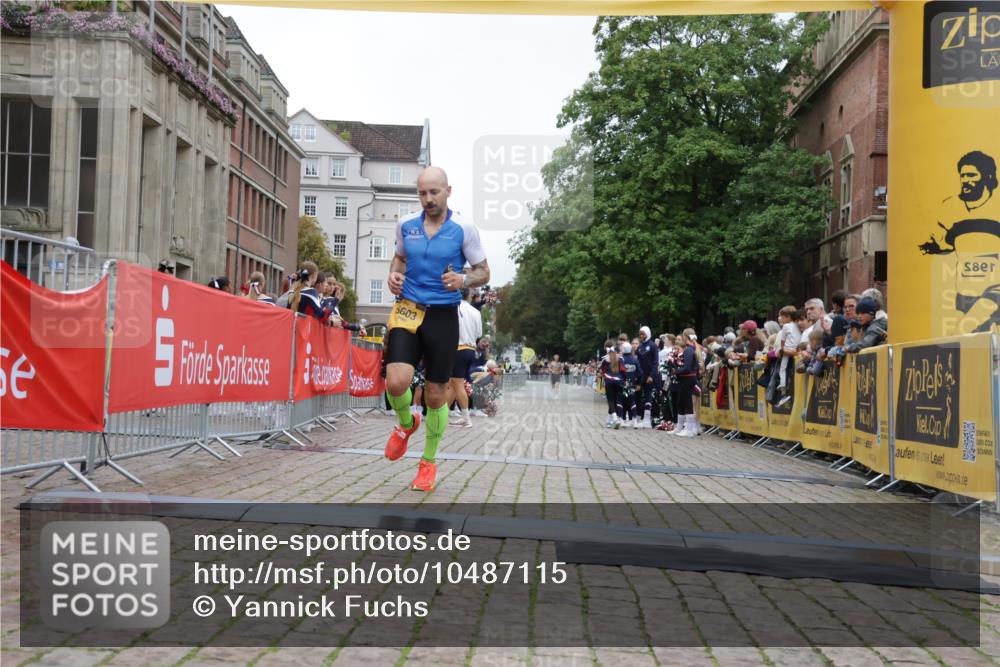 13.09.2026 - Kiel Lauf Yannick Fuchs http://msf.ph/oto/10487115 13.09.2026 10:23:14 Ziel 3465, 4645, 8809, 9678, 10568, 5326, 5603, 716, 6302, 151, 5603 meine-sportfotos.de