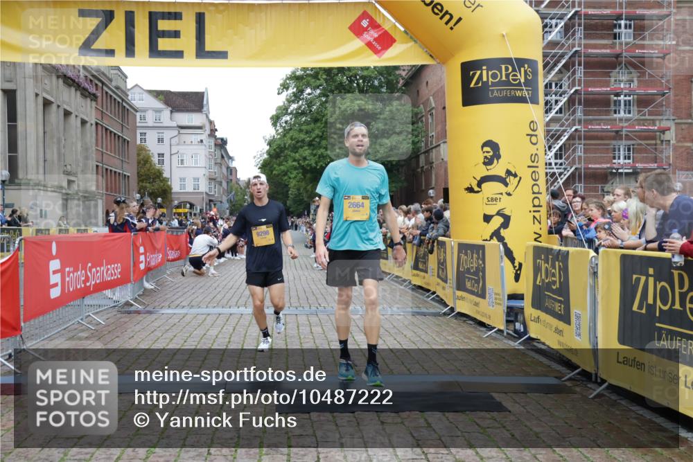 13.09.2026 - Kiel Lauf Yannick Fuchs http://msf.ph/oto/10487222 13.09.2026 10:24:52 Ziel 2158, 7069, 7233, 8656, 11798, 2501, 4199, 7457, 9298, 11647, 6174, 2664, 7195, 9298 meine-sportfotos.de