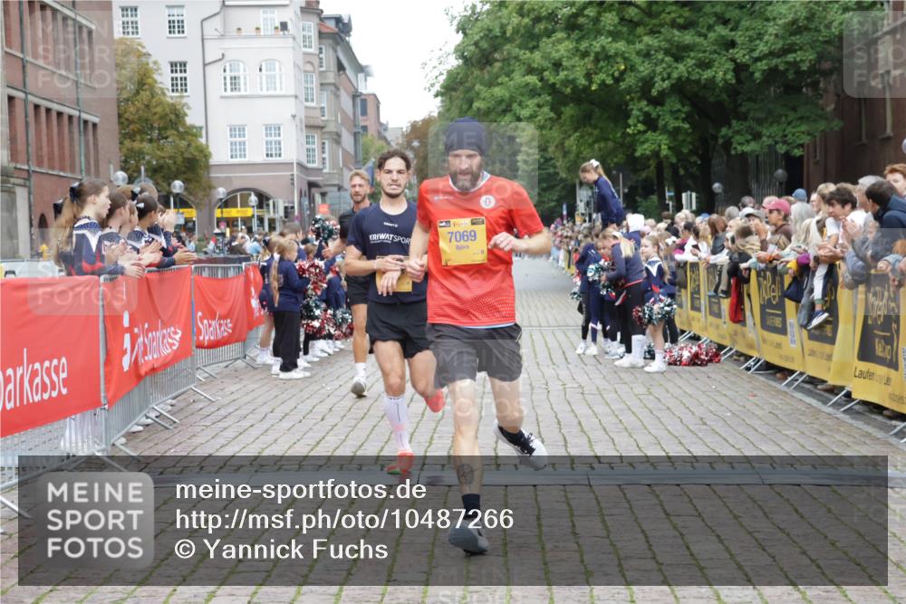 13.09.2026 - Kiel Lauf Yannick Fuchs http://msf.ph/oto/10487266 13.09.2026 10:25:31 Ziel 6958, 7377, 8566, 10095, 4858, 6174, 7069, 8656, 1625, 2084, 2107, 6585, 8643, 6174, 7069, 7233, 8656, 11798 meine-sportfotos.de