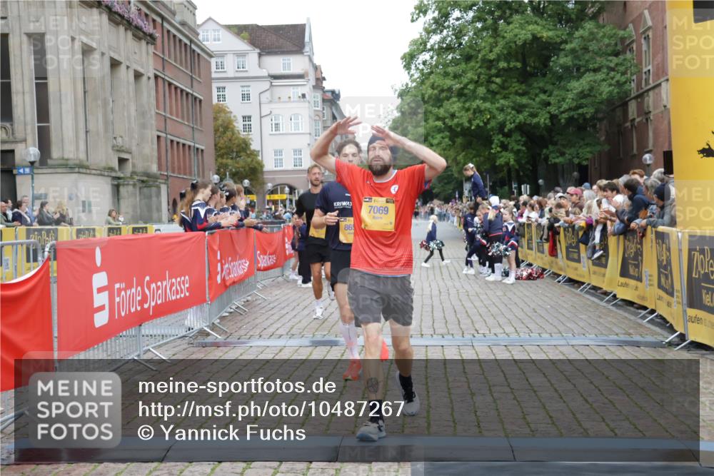 13.09.2026 - Kiel Lauf Yannick Fuchs http://msf.ph/oto/10487267 13.09.2026 10:25:32 Ziel 6958, 7377, 8566, 10095, 4858, 6174, 8656, 1625, 2084, 2107, 4463, 6585, 8643, 6174, 7069, 7233, 8656 meine-sportfotos.de