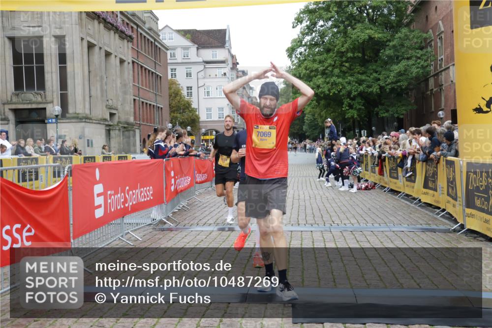 13.09.2026 - Kiel Lauf Yannick Fuchs http://msf.ph/oto/10487269 13.09.2026 10:25:32 Ziel 6958, 7377, 8566, 10095, 4858, 6174, 8656, 1625, 2084, 2107, 4463, 6585, 8643, 6174, 7069, 7233, 8656 meine-sportfotos.de