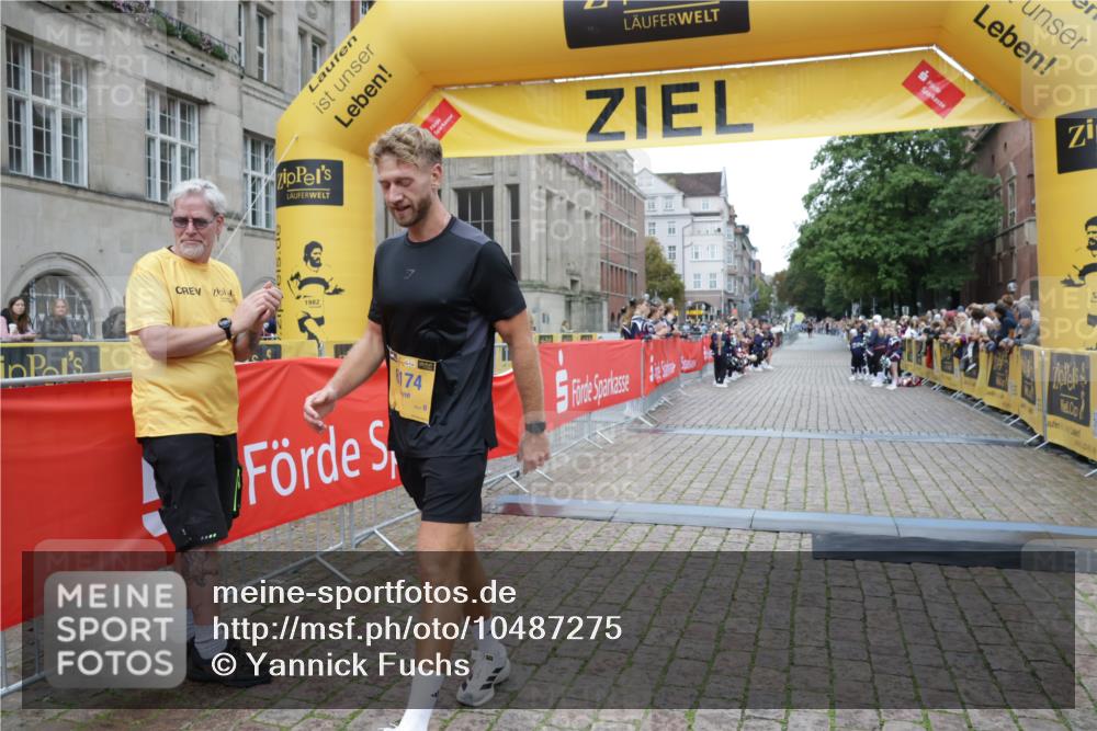 13.09.2026 - Kiel Lauf Yannick Fuchs http://msf.ph/oto/10487275 13.09.2026 10:25:37 Ziel 2084, 2107, 6585, 7377, 8566, 10095, 4858, 6958, 1625, 4463, 8643, 9077, 6174, 7069, 8656 meine-sportfotos.de