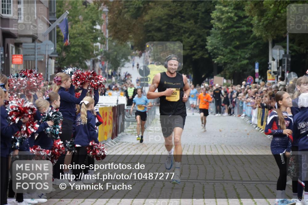 13.09.2026 - Kiel Lauf Yannick Fuchs http://msf.ph/oto/10487277 13.09.2026 10:25:48 Ziel 1625, 2084, 2107, 4463, 6585, 8643, 4858, 6958, 7377, 8566, 10095, 4167, 5001, 7595, 9077, 10850 meine-sportfotos.de