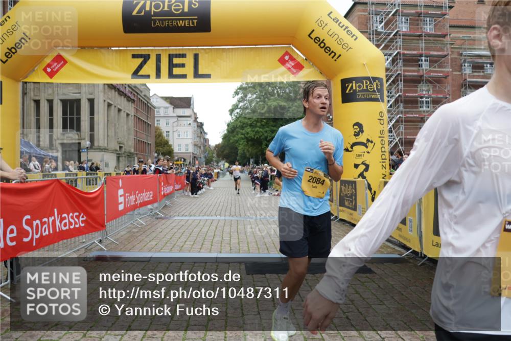 13.09.2026 - Kiel Lauf Yannick Fuchs http://msf.ph/oto/10487311 13.09.2026 10:26:18 Ziel 7294, 10964, 11169, 11348, 1625, 4167, 4463, 5001, 7595, 8643, 9077, 10850, 2244, 4278, 10034, 2084, 2107, 6585, 7377, 8643 meine-sportfotos.de