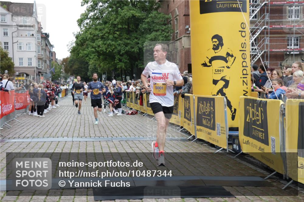 13.09.2026 - Kiel Lauf Yannick Fuchs http://msf.ph/oto/10487344 13.09.2026 10:26:42 Ziel 1102, 2244, 4278, 5001, 7294, 10034, 10964, 11169, 11348, 601, 1717, 3945, 5484, 6509, 9105, 12421, 12738, 4167, 5001, 7595, 11169 meine-sportfotos.de