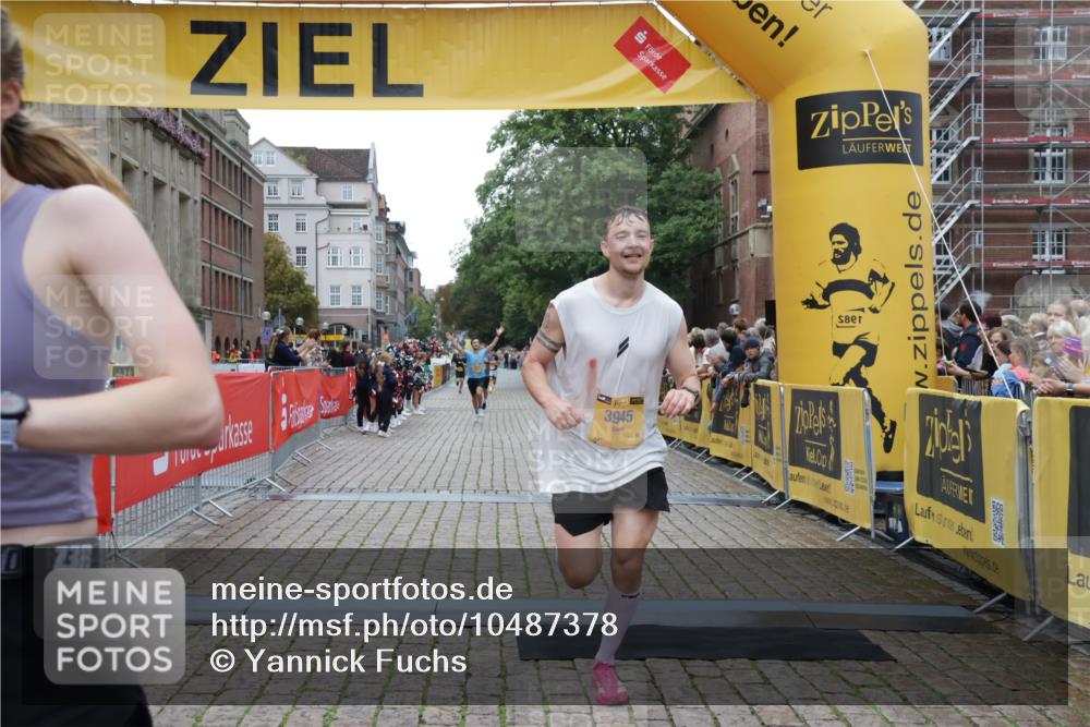 13.09.2026 - Kiel Lauf Yannick Fuchs http://msf.ph/oto/10487378 13.09.2026 10:27:27 Ziel 1189, 1498, 4564, 6156, 8846, 10784, 601, 1773, 1800, 5484, 6509, 9089, 9105, 10435, 12699, 12738, 531, 5080, 8276, 9835, 1717, 3945, 12421 meine-sportfotos.de