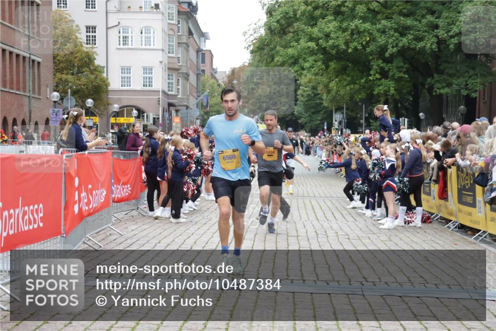 13.09.2026 - Kiel Lauf Yannick Fuchs http://msf.ph/oto/10487384 13.09.2026 10:27:30 Ziel 1189, 1498, 4564, 6156, 8846, 9835, 10784, 601, 1773, 1800, 5484, 6509, 8846, 9089, 9105, 10435, 12699, 12738, 531, 5080, 5513, 8276, 8919, 1717, 3945, 5484, 6509, 12421 meine-sportfotos.de