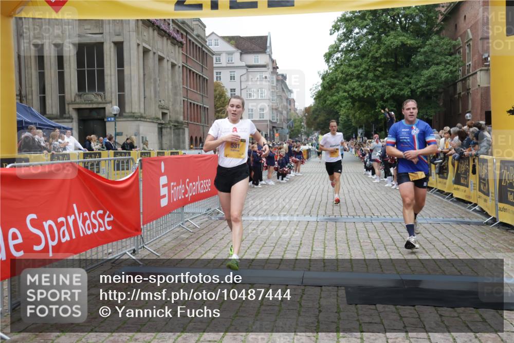 13.09.2026 - Kiel Lauf Yannick Fuchs http://msf.ph/oto/10487444 13.09.2026 10:28:15 Ziel 754, 2181, 2814, 3518, 4814, 10468, 10906, 11744, 12745, 2226, 2303, 3199, 5080, 5124, 5513, 6621, 8276, 8919, 10520, 11062, 11744, 571, 2072, 2606, 3825, 6421, 6673, 7484, 8426, 10260, 11789, 531, 5080, 8276, 9835 meine-sportfotos.de