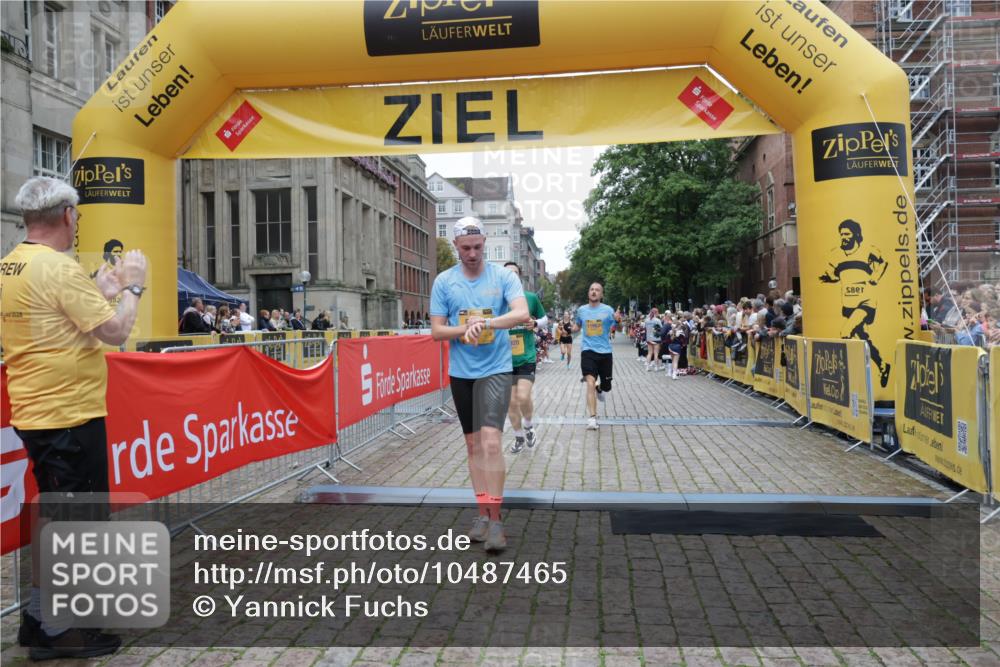 13.09.2026 - Kiel Lauf Yannick Fuchs http://msf.ph/oto/10487465 13.09.2026 10:28:25 Ziel 2072, 3518, 6421, 7484, 10260, 12745, 754, 2181, 2226, 2303, 2814, 3199, 4814, 5124, 6621, 8919, 10468, 10520, 10906, 11062, 11744, 571, 760, 1558, 2606, 3825, 4356, 6673, 8426, 9704, 11701, 11789, 12308, 5513, 8919, 11062 meine-sportfotos.de