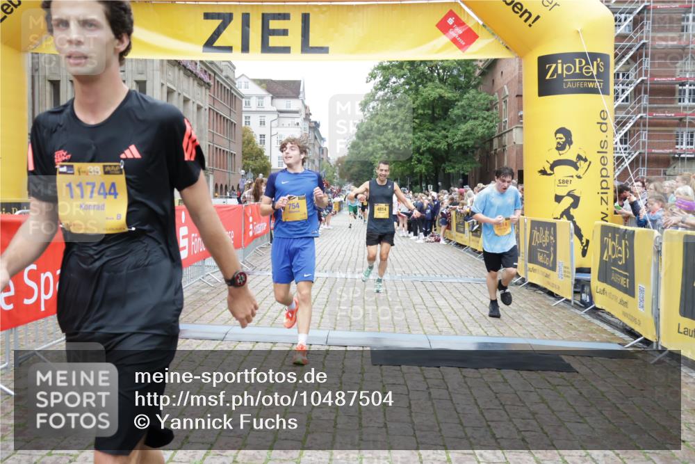 13.09.2026 - Kiel Lauf Yannick Fuchs http://msf.ph/oto/10487504 13.09.2026 10:28:44 Ziel 369, 571, 760, 1558, 3756, 4054, 4356, 7096, 7361, 8426, 9704, 11701, 11789, 12308, 571, 2072, 2181, 2606, 2814, 3518, 3825, 4814, 6421, 6673, 7484, 10260, 10468, 12745, 1514, 2152, 2673, 3951, 4410, 5213, 7426, 8581, 10163, 10539, 10547, 11278, 11786, 754, 2181, 2226, 2303, 2814, 3199, 4814, 10906, 11744 meine-sportfotos.de