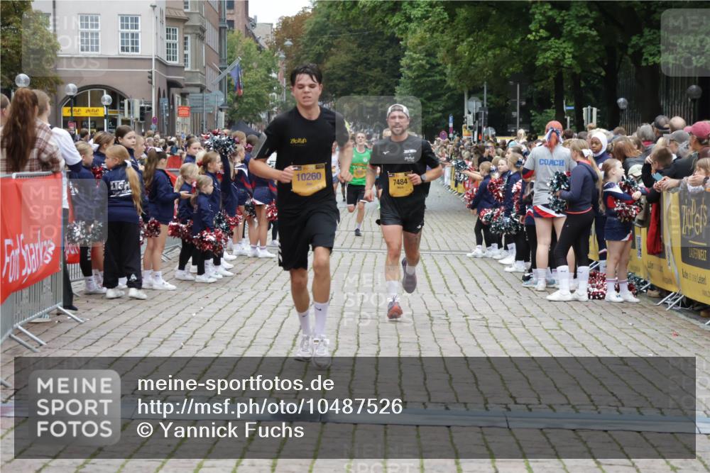 13.09.2026 - Kiel Lauf Yannick Fuchs http://msf.ph/oto/10487526 13.09.2026 10:28:57 Ziel 369, 2673, 3756, 3951, 4054, 4410, 5213, 7096, 8581, 10163, 10539, 10547, 11278, 11786, 369, 571, 760, 1558, 2072, 2606, 3756, 3825, 4356, 6421, 6673, 7096, 7361, 7484, 8426, 9704, 10260, 11701, 11789, 12308, 296, 494, 1514, 1716, 1891, 2152, 3370, 3926, 4190, 4470, 5584, 7426, 8072, 11855, 12125, 3518, 7484, 10260, 12745 meine-sportfotos.de