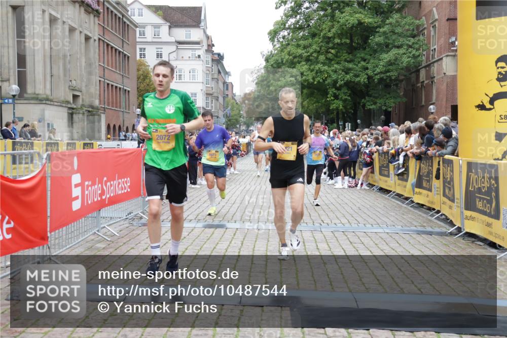 13.09.2026 - Kiel Lauf Yannick Fuchs http://msf.ph/oto/10487544 13.09.2026 10:29:04 Ziel 1514, 1716, 2152, 2673, 3370, 3951, 4190, 4410, 4470, 5213, 7426, 8072, 8581, 10163, 10539, 10547, 11278, 12125, 369, 571, 760, 1558, 2072, 2606, 2673, 3756, 3825, 4054, 4356, 6421, 6673, 7096, 7361, 8426, 9704, 11701, 11786, 11789, 12308, 296, 408, 494, 1828, 1891, 3926, 4744, 5584, 10358, 10630, 11855, 12332, 2072, 3825, 6421, 6673, 7484, 10260 meine-sportfotos.de