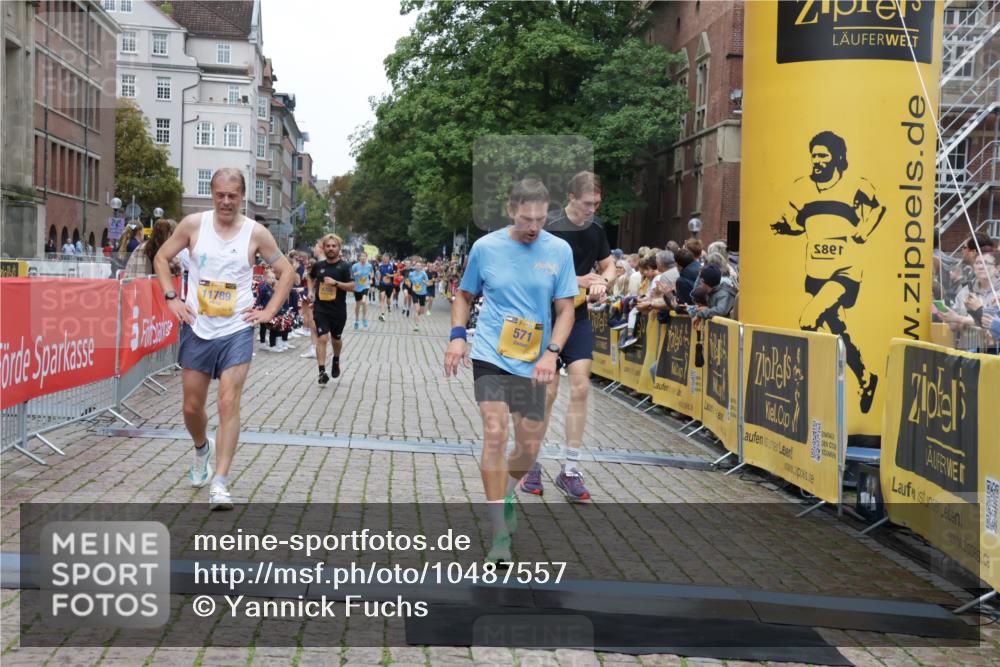 13.09.2026 - Kiel Lauf Yannick Fuchs http://msf.ph/oto/10487557 13.09.2026 10:29:11 Ziel 296, 494, 1514, 1716, 1891, 2152, 3370, 3926, 4190, 4470, 5584, 7426, 8072, 10163, 10539, 10547, 11855, 12125, 369, 760, 1558, 2673, 3756, 3951, 4054, 4356, 4410, 5213, 7096, 7361, 8581, 9704, 10163, 10539, 10547, 11278, 11701, 11786, 12308, 408, 1828, 4744, 5143, 9984, 10233, 10358, 10630, 11222, 11462, 11594, 12332, 571, 1558, 2072, 2606, 3825, 4356, 6421, 6673, 8426, 11789 meine-sportfotos.de