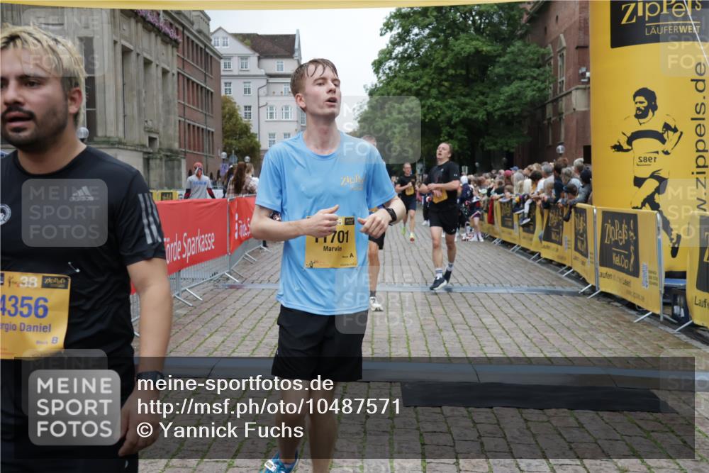 13.09.2026 - Kiel Lauf Yannick Fuchs http://msf.ph/oto/10487571 13.09.2026 10:29:18 Ziel 296, 408, 494, 1828, 1891, 3926, 4470, 4744, 5584, 8072, 10358, 10630, 11855, 12332, 369, 1514, 1716, 2152, 2673, 3370, 3756, 3951, 4054, 4190, 4410, 4470, 5213, 7096, 7361, 7426, 8581, 9704, 10163, 10539, 10547, 11278, 11786, 12125, 12308, 259, 878, 3177, 4336, 5143, 9984, 10233, 10624, 11222, 11462, 11594, 12093, 12675, 760, 1558, 4356, 7361, 9704, 11701, 12308 meine-sportfotos.de