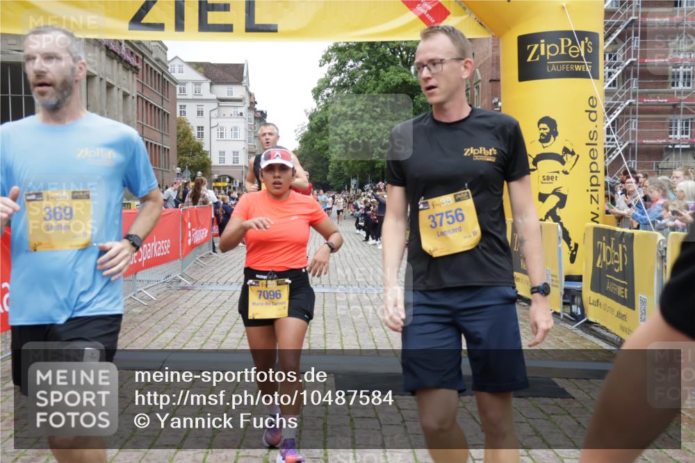 13.09.2026 - Kiel Lauf Yannick Fuchs http://msf.ph/oto/10487584 13.09.2026 10:29:24 Ziel 296, 408, 1828, 4744, 5143, 9984, 10233, 10358, 10630, 11222, 11462, 11594, 12332, 296, 494, 1514, 1716, 1891, 2152, 2673, 3370, 3926, 3951, 4054, 4190, 4410, 4470, 5213, 5584, 7426, 8072, 8581, 10163, 10539, 10547, 11278, 11786, 11855, 12125, 259, 878, 3177, 4336, 6126, 10624, 12093, 12119, 12290, 12675, 369, 760, 3756, 4054, 7096, 7361, 9704, 11701, 11786, 12308 meine-sportfotos.de