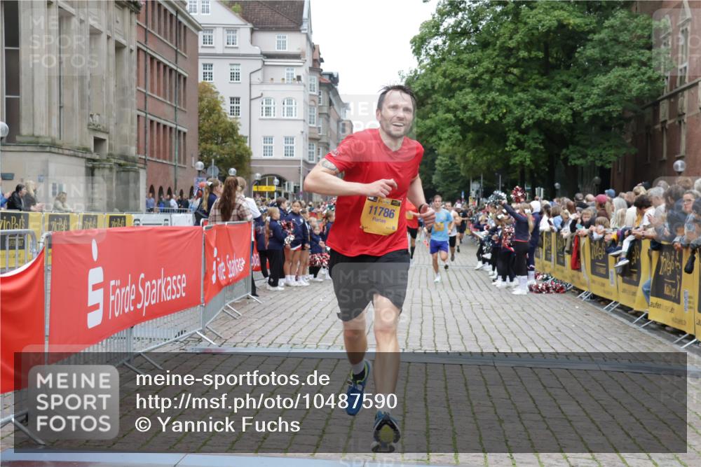 13.09.2026 - Kiel Lauf Yannick Fuchs http://msf.ph/oto/10487590 13.09.2026 10:29:26 Ziel 408, 1828, 4744, 5143, 9984, 10233, 10358, 10630, 11222, 11462, 11594, 12332, 296, 494, 1514, 1716, 1891, 2152, 2673, 3370, 3926, 3951, 4190, 4410, 4470, 5213, 5584, 7426, 8072, 8581, 10163, 10539, 10547, 11278, 11786, 11855, 12125, 259, 878, 3177, 4336, 5624, 6126, 6169, 10624, 12093, 12119, 12290, 12591, 12675, 369, 2673, 3756, 4054, 7096, 7361, 9704, 11786, 12308 meine-sportfotos.de