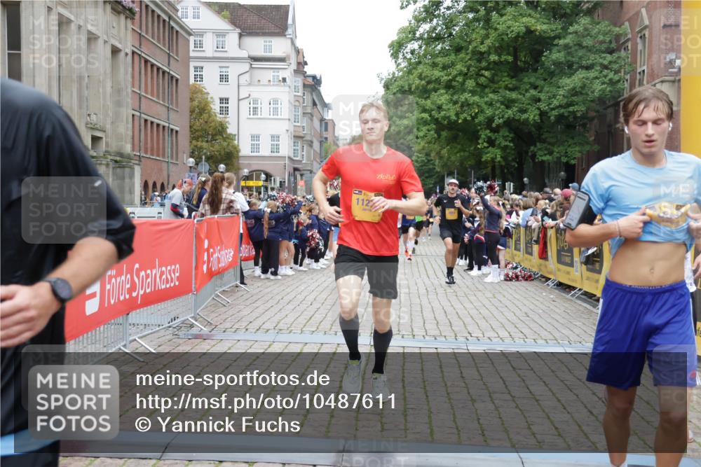 13.09.2026 - Kiel Lauf Yannick Fuchs http://msf.ph/oto/10487611 13.09.2026 10:29:32 Ziel 259, 408, 878, 3177, 4336, 4744, 5143, 9984, 10233, 10624, 11222, 11462, 11594, 12093, 12675, 296, 494, 1514, 1716, 1828, 1891, 2152, 3370, 3926, 3951, 4190, 4410, 4470, 5584, 7426, 8072, 10163, 10358, 10539, 10547, 10630, 11855, 12125, 12332, 5624, 6126, 6169, 8140, 12119, 12290, 12591, 2673, 3951, 4410, 5213, 8581, 11278, 11786 meine-sportfotos.de