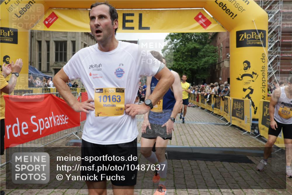 13.09.2026 - Kiel Lauf Yannick Fuchs http://msf.ph/oto/10487637 13.09.2026 10:29:39 Ziel 259, 878, 3177, 4336, 6126, 10624, 12093, 12119, 12290, 12675, 296, 408, 494, 1716, 1828, 1891, 3370, 3926, 4190, 4470, 4744, 5143, 5584, 8072, 9984, 10233, 10358, 10630, 11222, 11462, 11594, 11855, 12125, 12332, 5624, 5864, 6169, 8140, 9584, 10476, 12591, 12737, 1514, 1716, 2152, 3370, 3951, 4190, 4410, 7426, 10163, 10539, 10547, 12125 meine-sportfotos.de