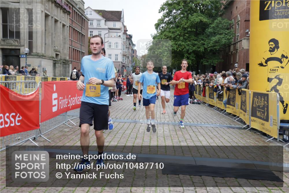 13.09.2026 - Kiel Lauf Yannick Fuchs http://msf.ph/oto/10487710 13.09.2026 10:30:08 Ziel 563, 3826, 5082, 5575, 5864, 7152, 7818, 8582, 9584, 259, 3177, 4336, 5624, 6126, 6169, 8140, 9584, 10476, 10624, 12093, 12119, 12290, 12591, 12675, 12737, 556, 1203, 1454, 1734, 2762, 4438, 4471, 4477, 4837, 5384, 7691, 7844, 8122, 9644, 9669, 10019, 10129, 11781, 12491, 878, 3177, 4336, 9984, 10233, 10624, 11222, 11462, 12093, 12675 meine-sportfotos.de