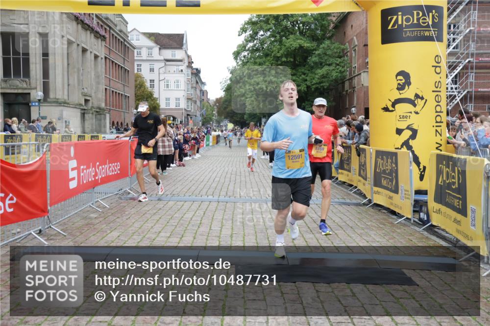 13.09.2026 - Kiel Lauf Yannick Fuchs http://msf.ph/oto/10487731 13.09.2026 10:30:21 Ziel 556, 1454, 1734, 2762, 4438, 4471, 4477, 4837, 5384, 7691, 7818, 8122, 9644, 9669, 10019, 10129, 11781, 12491, 563, 3826, 5082, 5575, 5624, 5864, 7152, 8140, 8582, 9584, 10476, 12737, 314, 457, 629, 1203, 2149, 2379, 2441, 2756, 4287, 5592, 5745, 5967, 6291, 7703, 7844, 8862, 9060, 10368, 11237, 5624, 6126, 6169, 8140, 12119, 12290, 12591 meine-sportfotos.de