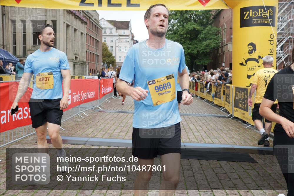 13.09.2026 - Kiel Lauf Yannick Fuchs http://msf.ph/oto/10487801 13.09.2026 10:30:53 Ziel 1574, 1726, 3298, 4933, 5268, 6450, 9866, 9868, 10543, 12566, 314, 457, 629, 1203, 1454, 1734, 2149, 2379, 2441, 2756, 2762, 4287, 4438, 4471, 4477, 5384, 5592, 5745, 5967, 6291, 7703, 7844, 8122, 8862, 9060, 10129, 10368, 11237, 11781, 12491, 419, 967, 1187, 1834, 2256, 4771, 5612, 7024, 7330, 9919, 11040, 11669, 556, 2762, 4471, 4477, 4837, 7691, 7818, 9644, 9669, 10019, 10129, 11781, 12491 meine-sportfotos.de