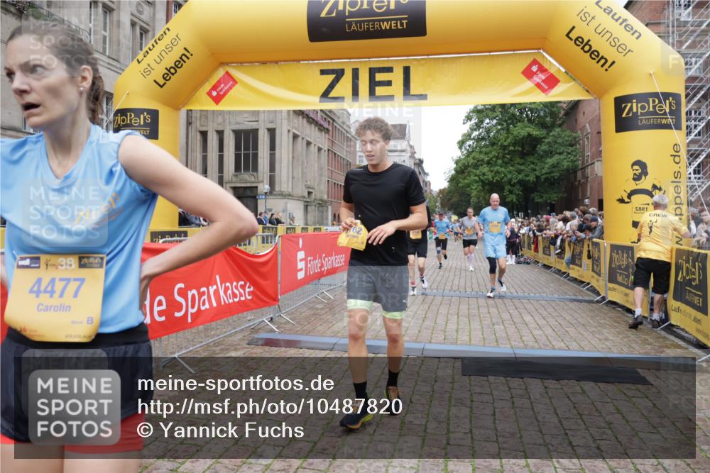 13.09.2026 - Kiel Lauf Yannick Fuchs http://msf.ph/oto/10487820 13.09.2026 10:30:58 Ziel 419, 967, 1187, 1574, 1726, 3298, 4933, 6450, 9919, 10543, 11040, 11669, 12566, 314, 457, 629, 1203, 1454, 1734, 2149, 2379, 2441, 2756, 4287, 4438, 5268, 5384, 5592, 5745, 5967, 6291, 7703, 7844, 8122, 8862, 9060, 9866, 9868, 10368, 11237, 227, 1834, 2256, 4771, 5035, 5251, 5612, 7024, 7330, 10780, 556, 1454, 1734, 2762, 4438, 4471, 4477, 5384, 8122, 9669, 10019, 10129, 11781, 12491 meine-sportfotos.de
