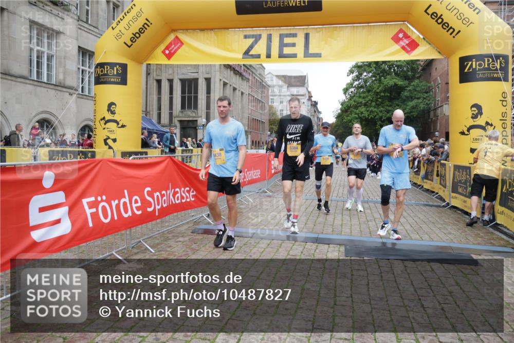 13.09.2026 - Kiel Lauf Yannick Fuchs http://msf.ph/oto/10487827 13.09.2026 10:31:00 Ziel 419, 967, 1187, 1574, 1726, 3298, 4933, 6450, 9919, 10543, 11040, 11669, 314, 457, 629, 1203, 1726, 1734, 2149, 2379, 2441, 2756, 4287, 5268, 5592, 5745, 5967, 6291, 7703, 7844, 8122, 8862, 9060, 9866, 9868, 10368, 11237, 12566, 227, 1834, 2256, 4771, 5035, 5251, 5612, 7024, 7330, 7402, 7863, 10780, 1203, 1454, 1734, 2762, 4438, 4471, 4477, 5384, 7844, 8122, 10129, 11781, 12491 meine-sportfotos.de