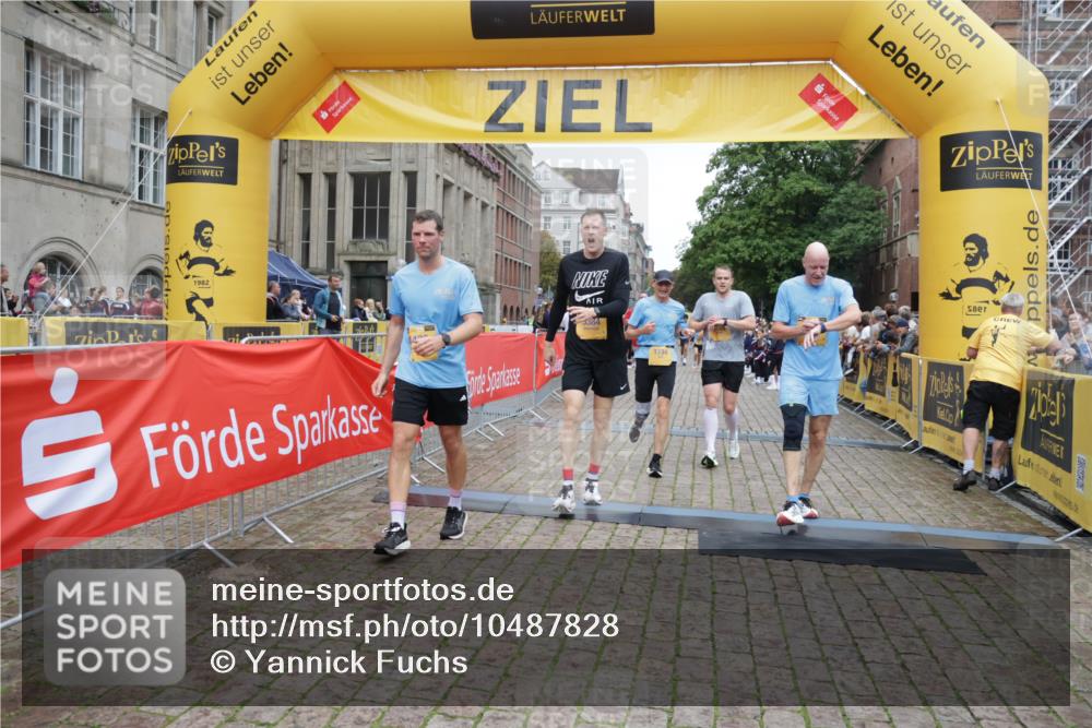 13.09.2026 - Kiel Lauf Yannick Fuchs http://msf.ph/oto/10487828 13.09.2026 10:31:01 Ziel 419, 967, 1187, 1574, 3298, 4933, 6450, 9919, 10543, 11040, 11669, 314, 457, 629, 1203, 1726, 1734, 2149, 2379, 2441, 2756, 4287, 5268, 5592, 5745, 5967, 6291, 7703, 7844, 8122, 8862, 9060, 9866, 9868, 10368, 11237, 12566, 227, 1834, 2256, 4771, 5035, 5251, 5612, 7024, 7330, 7402, 7863, 8496, 10780, 629, 1203, 1454, 1734, 2762, 4438, 4471, 4477, 5384, 5967, 7844, 8122, 10129, 11781, 12491 meine-sportfotos.de