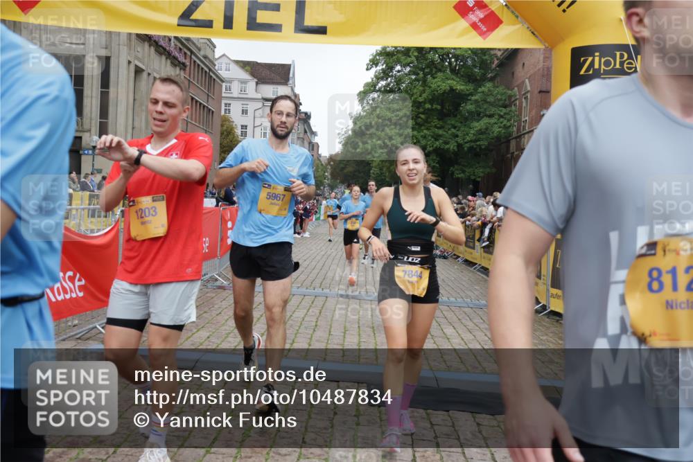 13.09.2026 - Kiel Lauf Yannick Fuchs http://msf.ph/oto/10487834 13.09.2026 10:31:05 Ziel 419, 967, 1187, 3298, 4933, 5612, 6450, 9919, 11040, 11669, 314, 457, 1574, 1726, 2149, 2379, 2441, 2756, 4287, 5268, 5592, 5745, 6291, 7703, 8862, 9060, 9866, 9868, 10368, 10543, 11237, 12566, 227, 1834, 2256, 3727, 4446, 4771, 5035, 5251, 5813, 7024, 7330, 7335, 7402, 7834, 7863, 8496, 10780, 11329, 314, 629, 1203, 1454, 1734, 2149, 2756, 4438, 5384, 5967, 7703, 7844, 8122 meine-sportfotos.de