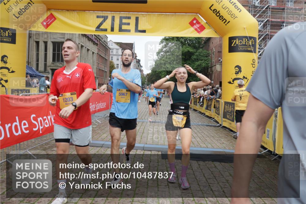 13.09.2026 - Kiel Lauf Yannick Fuchs http://msf.ph/oto/10487837 13.09.2026 10:31:05 Ziel 419, 967, 1187, 3298, 4933, 5612, 6450, 9919, 11040, 11669, 314, 457, 1574, 1726, 2149, 2379, 2441, 2756, 4287, 5268, 5592, 5745, 6291, 7703, 8862, 9060, 9866, 9868, 10368, 10543, 11237, 12566, 227, 1834, 2256, 3727, 4446, 4771, 5035, 5251, 5813, 7024, 7330, 7335, 7402, 7834, 7863, 8496, 10780, 11329, 314, 629, 1203, 1454, 1734, 2149, 2756, 4438, 5384, 5967, 7703, 7844, 8122 meine-sportfotos.de