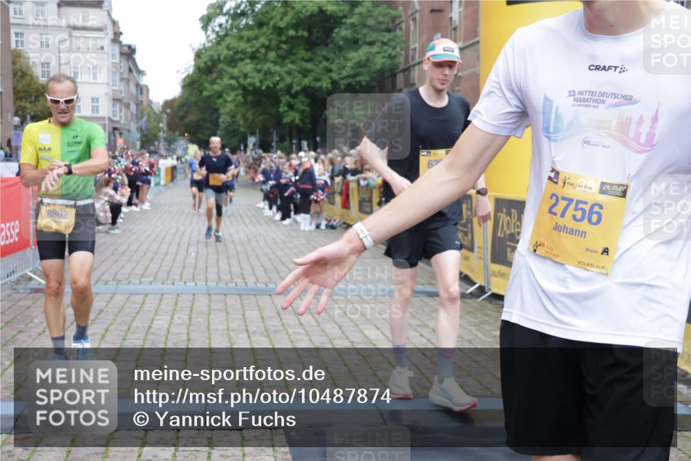 13.09.2026 - Kiel Lauf Yannick Fuchs http://msf.ph/oto/10487874 13.09.2026 10:31:17 Ziel 227, 1834, 2256, 4446, 4771, 5035, 5251, 5612, 7024, 7330, 7402, 7834, 7863, 8496, 10780, 11329, 419, 967, 1187, 1574, 1726, 3298, 4933, 5268, 5612, 6450, 9866, 9868, 9919, 10543, 11040, 11669, 12566, 866, 1196, 1300, 3231, 3727, 4234, 5813, 5991, 7335, 7749, 8645, 8761, 9225, 10489, 12361, 457, 4287, 5268, 5592, 5745, 6291, 8862, 10368, 11237 meine-sportfotos.de