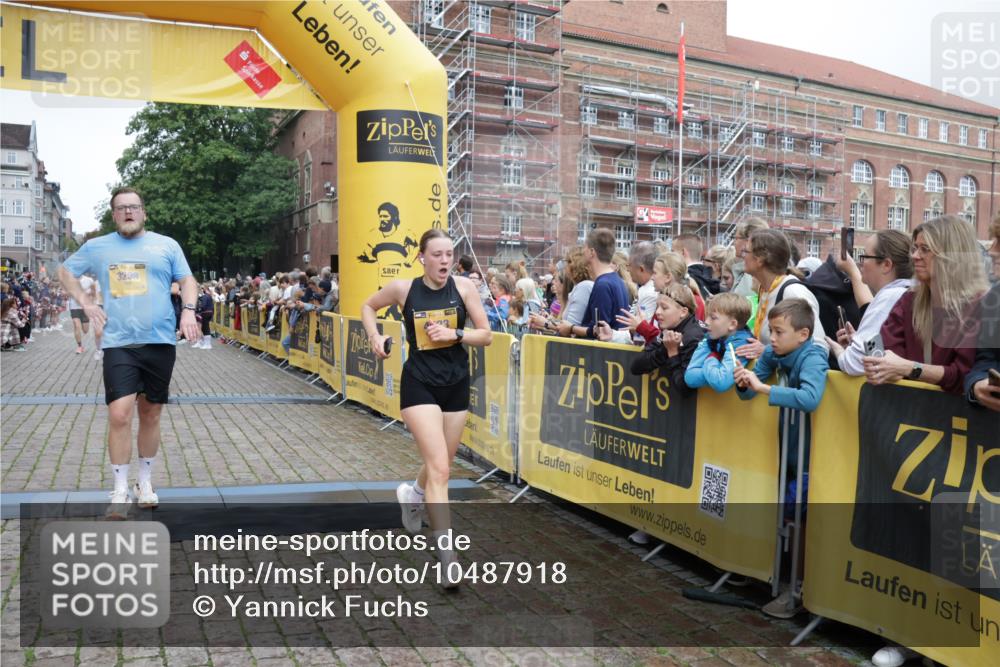13.09.2026 - Kiel Lauf Yannick Fuchs http://msf.ph/oto/10487918 13.09.2026 10:31:33 Ziel 866, 1076, 1196, 1300, 3231, 3727, 4234, 5813, 5991, 7335, 7476, 7749, 8645, 8761, 9225, 10489, 12361, 227, 419, 967, 1187, 1834, 2256, 4446, 4771, 5035, 5251, 5612, 7024, 7330, 7402, 7834, 7863, 8496, 9919, 10780, 11040, 11329, 11669, 900, 1626, 1981, 4616, 5071, 5134, 5868, 5870, 6045, 6220, 6985, 7375, 8531, 8837, 9438, 10768, 11193, 12028, 12058, 419, 1187, 1574, 3298, 4933, 6450, 9919, 10543, 11040, 11669 meine-sportfotos.de
