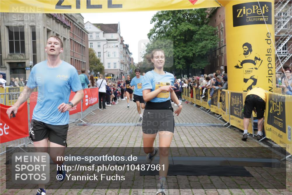 13.09.2026 - Kiel Lauf Yannick Fuchs http://msf.ph/oto/10487961 13.09.2026 10:31:55 Ziel 577, 1403, 1406, 2389, 4816, 4900, 5134, 6985, 7375, 8837, 8958, 9438, 10768, 11193, 12024, 12028, 12058, 866, 900, 1076, 1196, 1300, 1626, 1981, 3231, 3727, 4234, 4446, 4616, 5071, 5813, 5868, 5870, 5991, 6045, 6220, 7335, 7476, 7749, 7834, 8496, 8531, 8645, 8761, 9225, 10489, 11329, 12361, 153, 520, 1239, 2716, 2990, 3353, 4903, 5965, 8465, 8489, 10087, 10981, 11416, 11722, 11927, 11975, 12127, 227, 1834, 4446, 5035, 5251, 7834, 8496 meine-sportfotos.de