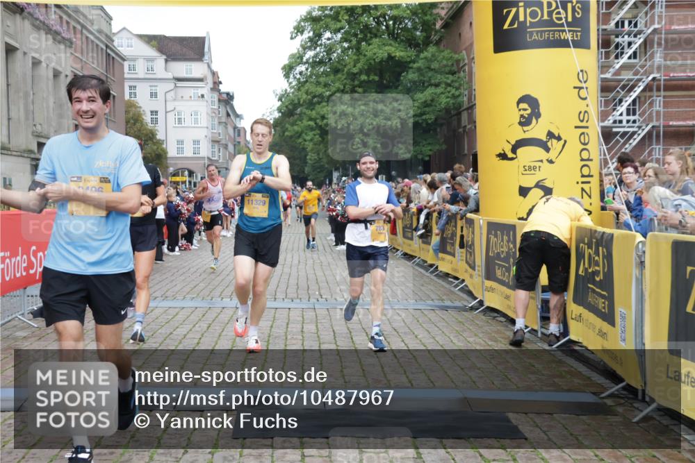 13.09.2026 - Kiel Lauf Yannick Fuchs http://msf.ph/oto/10487967 13.09.2026 10:31:57 Ziel 577, 1403, 1406, 2389, 2990, 4816, 4900, 5134, 8837, 8958, 9438, 10768, 11193, 12024, 12028, 12058, 12127, 866, 900, 1076, 1196, 1300, 1626, 1981, 3231, 3727, 4234, 4446, 4616, 5071, 5134, 5813, 5868, 5870, 5991, 6045, 6220, 6985, 7335, 7375, 7476, 7749, 7834, 8531, 8645, 8761, 9225, 10489, 11329, 12028, 12361, 153, 520, 1239, 2716, 3353, 3570, 4079, 4903, 5965, 8376, 8465, 8489, 10087, 10981, 11416, 11722, 11927, 11975, 227, 3727, 4446, 5251, 7834, 8496 meine-sportfotos.de