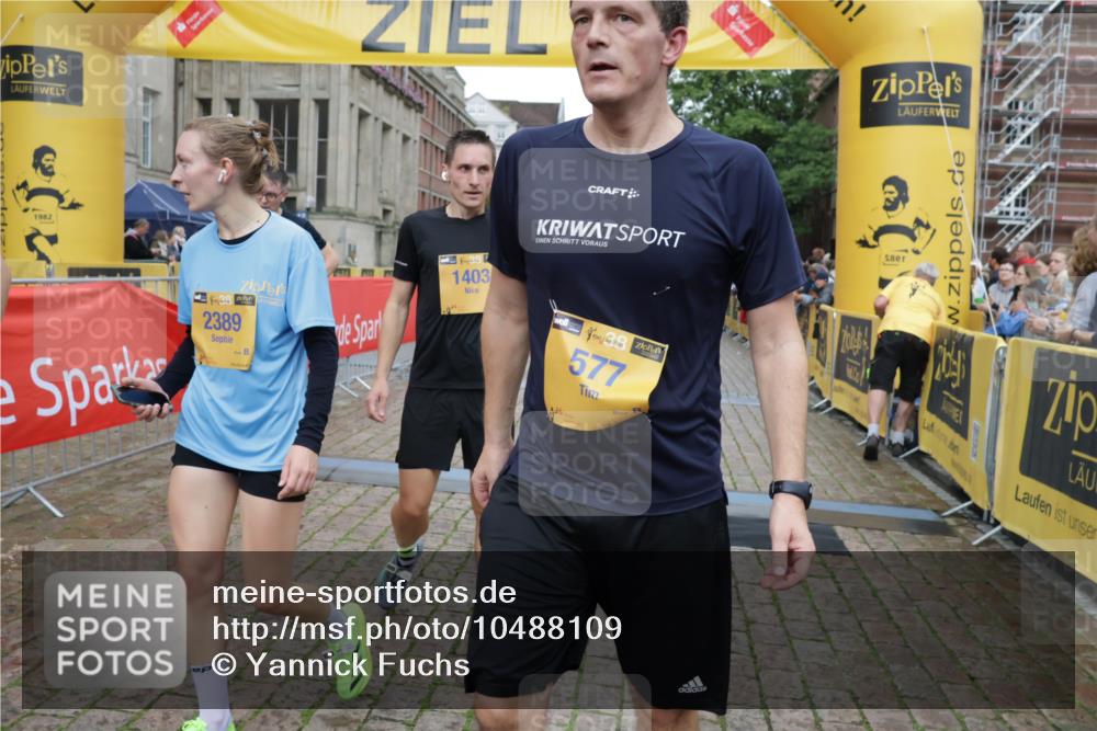 13.09.2026 - Kiel Lauf Yannick Fuchs http://msf.ph/oto/10488109 13.09.2026 10:32:35 Ziel 870, 875, 1393, 3170, 4236, 4512, 6435, 8033, 8621, 8683, 9123, 11299, 11319, 12071, 12367, 153, 520, 524, 1239, 2716, 2990, 3353, 3570, 3923, 4079, 4349, 4816, 4903, 5965, 6435, 7790, 8376, 8465, 8489, 8878, 10087, 10981, 11416, 11451, 11612, 11722, 11927, 11975, 12127, 12761, 32, 342, 1467, 1612, 1801, 3327, 4393, 4963, 5721, 6337, 7471, 7650, 9222, 9879, 10338, 11597, 12353, 12728, 520, 577, 1403, 1406, 2389, 2990, 4816, 4900, 8958, 12127 meine-sportfotos.de
