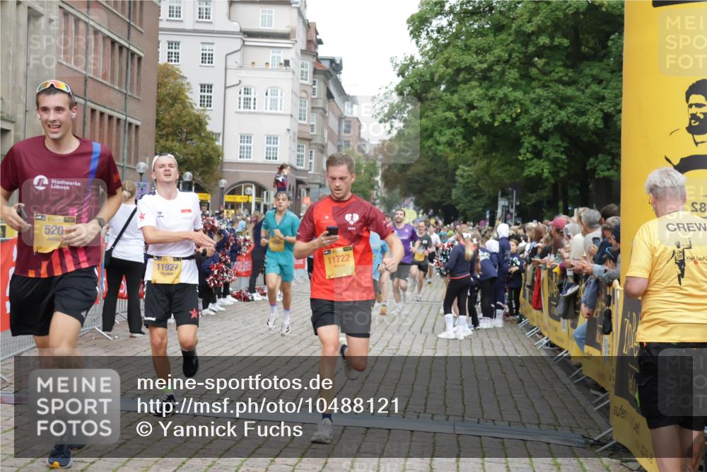 13.09.2026 - Kiel Lauf Yannick Fuchs http://msf.ph/oto/10488121 13.09.2026 10:32:39 Ziel 870, 875, 1393, 1612, 1801, 4236, 4512, 4963, 5721, 7471, 7650, 8033, 8621, 8683, 9123, 11299, 11319, 12353, 153, 524, 1239, 2716, 3170, 3353, 3570, 3923, 4079, 4349, 4903, 5965, 6435, 7790, 8376, 8465, 8489, 8878, 10087, 10981, 11416, 11451, 11612, 11722, 11927, 11975, 12071, 12367, 12761, 32, 342, 1467, 3327, 4393, 6337, 9222, 9879, 10338, 11597, 12728, 153, 520, 1239, 1403, 2990, 4816, 4903, 5965, 11722, 11927, 11975, 12127 meine-sportfotos.de