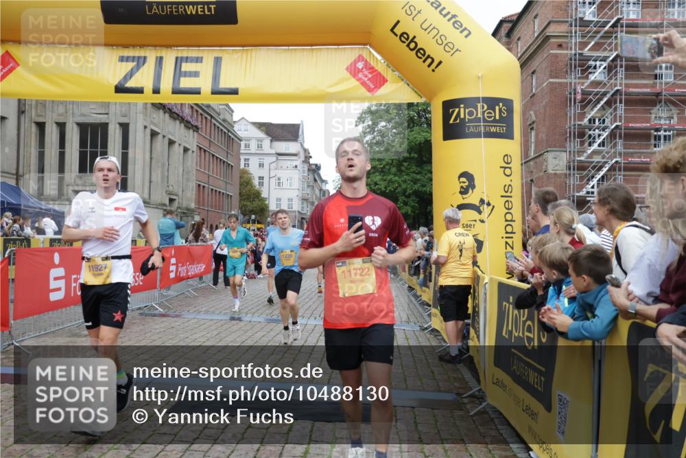 13.09.2026 - Kiel Lauf Yannick Fuchs http://msf.ph/oto/10488130 13.09.2026 10:32:41 Ziel 342, 870, 875, 1393, 1612, 1801, 4236, 4393, 4963, 5721, 7471, 7650, 8033, 8621, 8683, 9123, 11299, 11319, 11597, 12353, 12728, 153, 524, 1239, 2716, 3170, 3353, 3570, 3923, 4079, 4349, 4512, 4903, 5965, 6435, 7790, 8376, 8465, 8489, 8878, 10087, 10981, 11319, 11416, 11451, 11612, 11975, 12071, 12367, 12761, 32, 1467, 3327, 6337, 9222, 9879, 10338, 153, 520, 1239, 2990, 4816, 4903, 5965, 8465, 10087, 11416, 11722, 11927, 11975, 12127 meine-sportfotos.de
