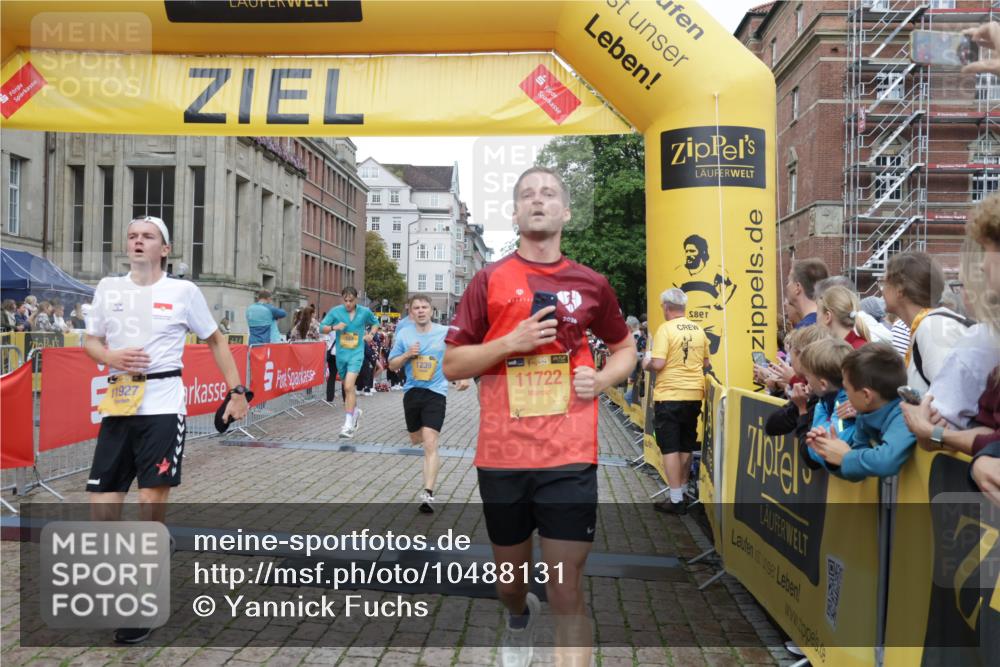 13.09.2026 - Kiel Lauf Yannick Fuchs http://msf.ph/oto/10488131 13.09.2026 10:32:41 Ziel 342, 870, 875, 1393, 1612, 1801, 4236, 4393, 4963, 5721, 7471, 7650, 8033, 8621, 8683, 9123, 11299, 11319, 11597, 12353, 12728, 153, 524, 1239, 2716, 3170, 3353, 3570, 3923, 4079, 4349, 4512, 4903, 5965, 6435, 7790, 8376, 8465, 8489, 8878, 10087, 10981, 11319, 11416, 11451, 11612, 11975, 12071, 12367, 12761, 32, 1467, 3327, 6337, 9222, 9879, 10338, 153, 520, 1239, 2990, 4816, 4903, 5965, 8465, 10087, 11416, 11722, 11927, 11975, 12127 meine-sportfotos.de
