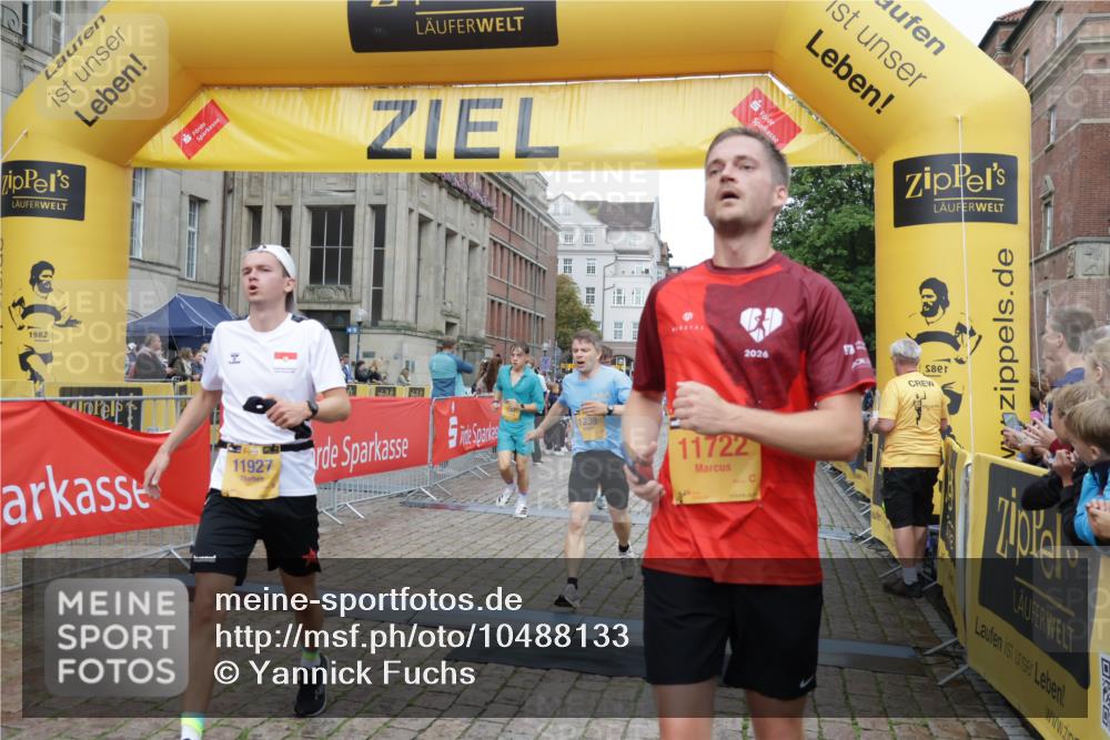 13.09.2026 - Kiel Lauf Yannick Fuchs http://msf.ph/oto/10488133 13.09.2026 10:32:41 Ziel 342, 870, 875, 1393, 1612, 1801, 4236, 4393, 4963, 5721, 7471, 7650, 8033, 8621, 8683, 9123, 11299, 11319, 11597, 12353, 12728, 153, 524, 1239, 2716, 3170, 3353, 3570, 3923, 4079, 4349, 4512, 4903, 5965, 6435, 7790, 8376, 8465, 8489, 8878, 10087, 10981, 11319, 11416, 11451, 11612, 11975, 12071, 12367, 12761, 32, 1467, 3327, 6337, 9222, 9879, 10338, 153, 520, 1239, 2990, 4816, 4903, 5965, 8465, 10087, 11416, 11722, 11927, 11975, 12127 meine-sportfotos.de