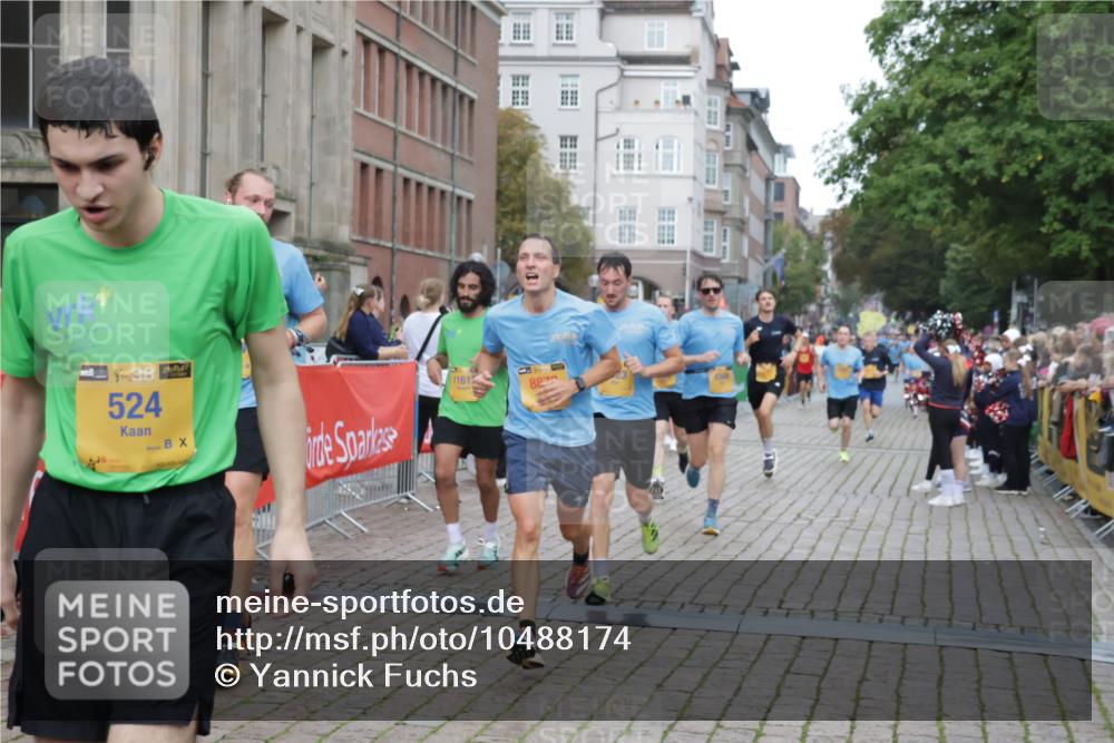 13.09.2026 - Kiel Lauf Yannick Fuchs http://msf.ph/oto/10488174 13.09.2026 10:32:57 Ziel 32, 1467, 3327, 6337, 9222, 9879, 10338, 342, 870, 875, 1393, 1612, 1801, 3170, 3923, 4236, 4349, 4393, 4512, 4963, 5721, 6337, 6435, 7471, 7650, 8033, 8621, 8683, 8878, 9123, 10338, 11299, 11319, 11451, 11597, 11612, 12071, 12353, 12367, 12728, 1327, 1525, 2824, 3997, 5197, 5907, 6988, 7030, 7709, 8280, 9891, 9975, 10181, 10448, 10552, 10773, 11754, 12277, 12339, 524, 3570, 3923, 4079, 4349, 6435, 7790, 8376, 8878, 11451, 11612, 12761 meine-sportfotos.de