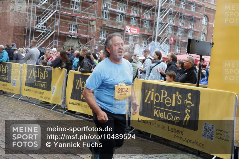 13.09.2026 - Kiel Lauf Yannick Fuchs http://msf.ph/oto/10489524 13.09.2026 11:24:41 Laufen 38, 2032, 1982 meine-sportfotos.de
