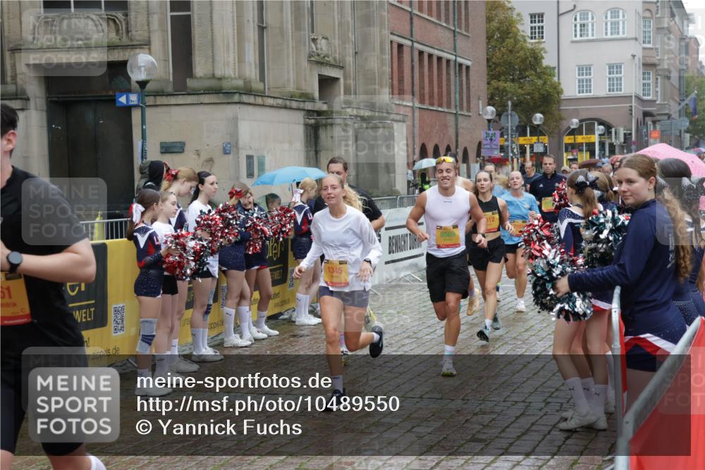 13.09.2026 - Kiel Lauf Yannick Fuchs http://msf.ph/oto/10489550 13.09.2026 11:41:22 Laufen 61, 1345, 2008, 8569, 20, 09, 012 meine-sportfotos.de