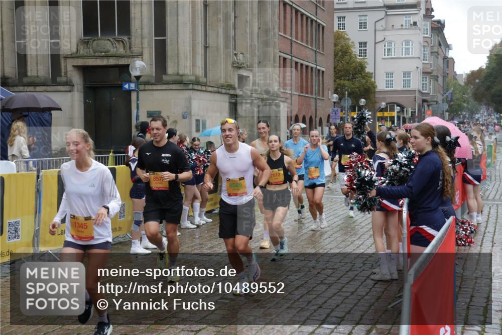 13.09.2026 - Kiel Lauf Yannick Fuchs http://msf.ph/oto/10489552 13.09.2026 11:41:23 Laufen 1345 meine-sportfotos.de