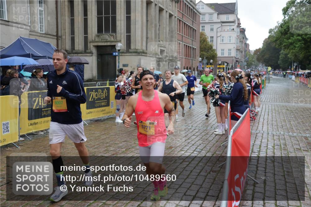13.09.2026 - Kiel Lauf Yannick Fuchs http://msf.ph/oto/10489560 13.09.2026 11:41:27 Laufen 39, 8007, 5771 meine-sportfotos.de