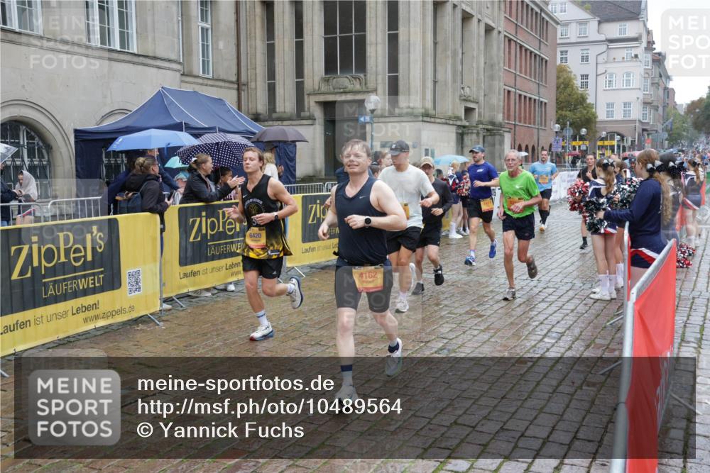 13.09.2026 - Kiel Lauf Yannick Fuchs http://msf.ph/oto/10489564 13.09.2026 11:41:28 Laufen 6420, 4162 meine-sportfotos.de