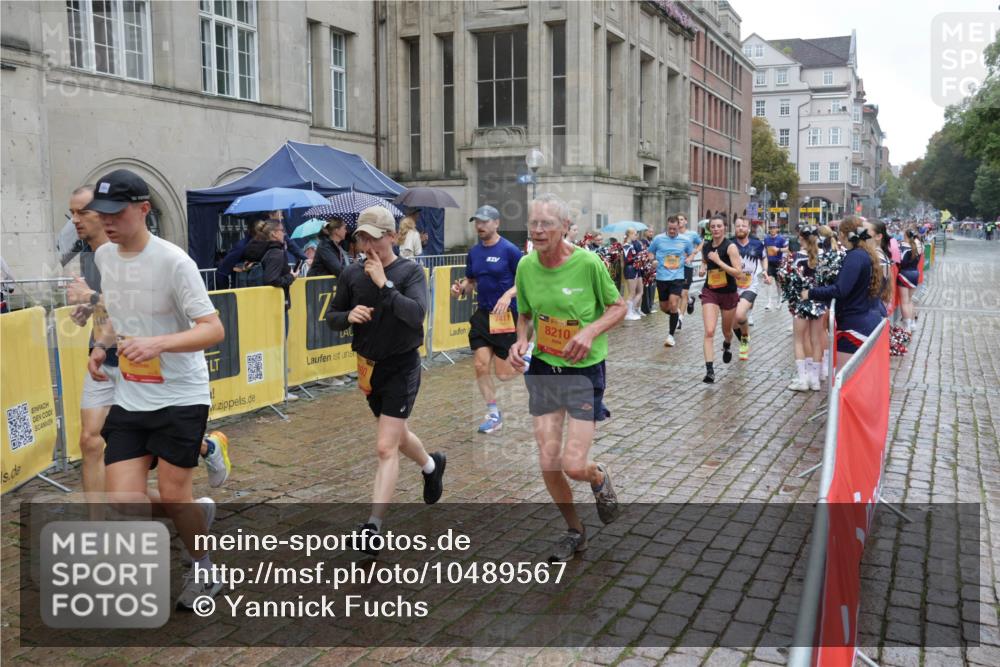 13.09.2026 - Kiel Lauf Yannick Fuchs http://msf.ph/oto/10489567 13.09.2026 11:41:30 Laufen 8210 meine-sportfotos.de