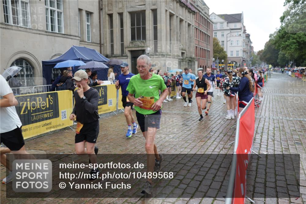 13.09.2026 - Kiel Lauf Yannick Fuchs http://msf.ph/oto/10489568 13.09.2026 11:41:30 Laufen 1135, 8210 meine-sportfotos.de